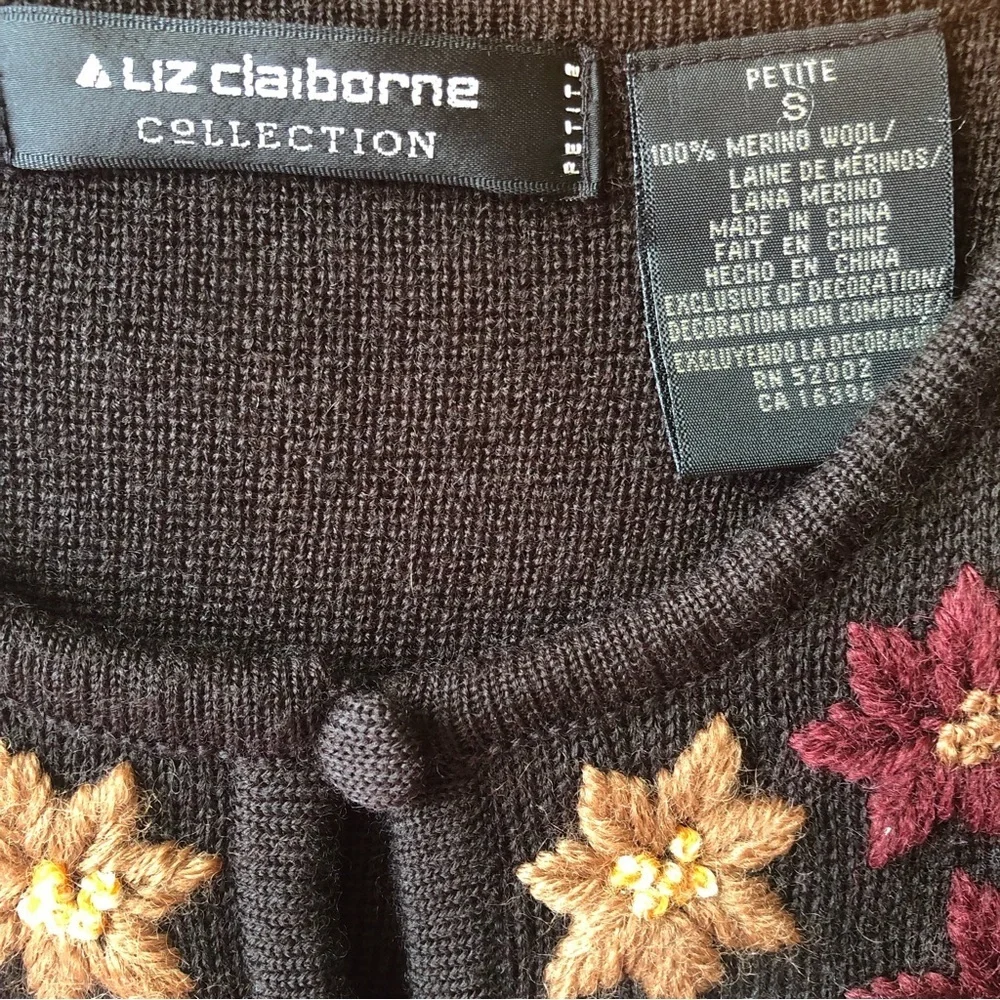 Liz Claiborne Fall 100%Merino wool floral embroidered button up cardigan sweater